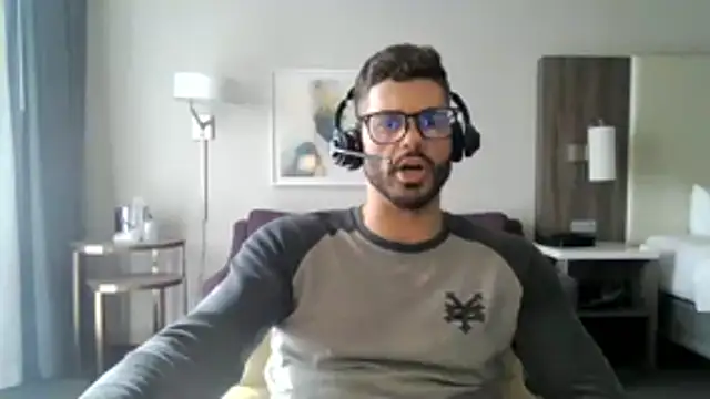 Snapshot of Strokeking4u chatting on 2, 2, 2026 Strokeking4u online show from 2, 2, 2026