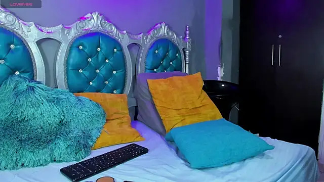 Snapshot of elizabeth_rosa21 chatting on 6, 2, 2025 elizabeth rosa21 online show from 6, 2, 2025