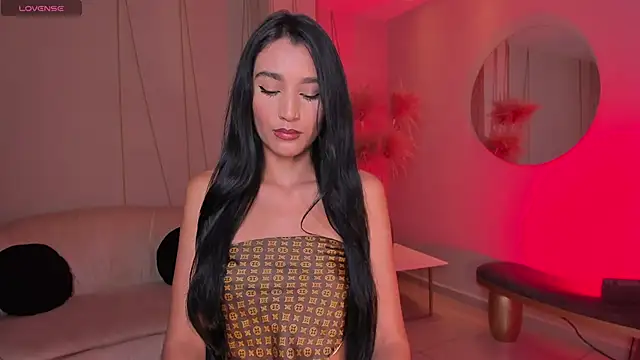 BellaCarteer  online show from 6, 2, 2025