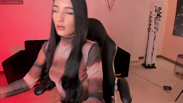 BellaCarteer  online show from 4, 10, 2025