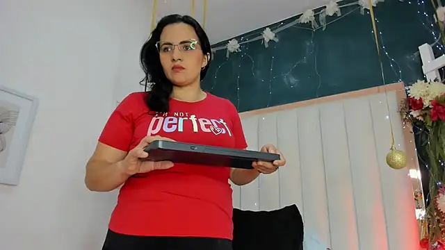 Snapshot of africa_holmes chatting on 7, 2, 2026 africa holmes online show from 7, 2, 2026