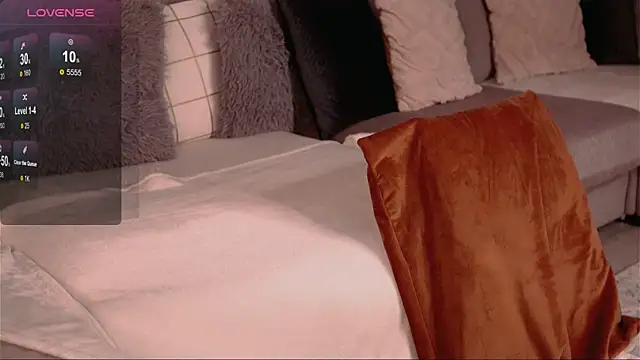 Snapshot of Graciane_Lee chatting on 17, 12, 2025 Graciane Lee online show from 17, 12, 2025