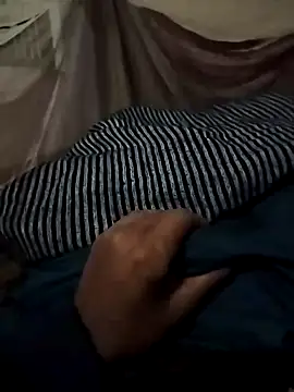 Snapshot of mith087 chatting on 25, 12, 2024 mith087 online show from 25, 12, 2024