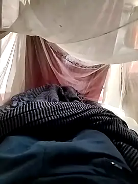 Snapshot of mith087 chatting on 31, 12, 2024 mith087 online show from 31, 12, 2024