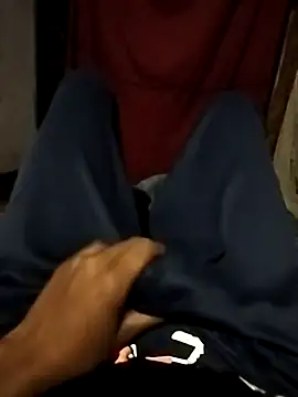 Snapshot of mith087 chatting on 14, 3, 2025 mith087 online show from 14, 3, 2025