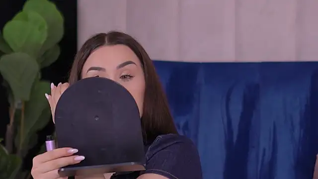 Jenna Day online show from 8, 6, 2026