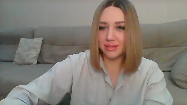 VickyLove047 online show from 28, 1, 2025