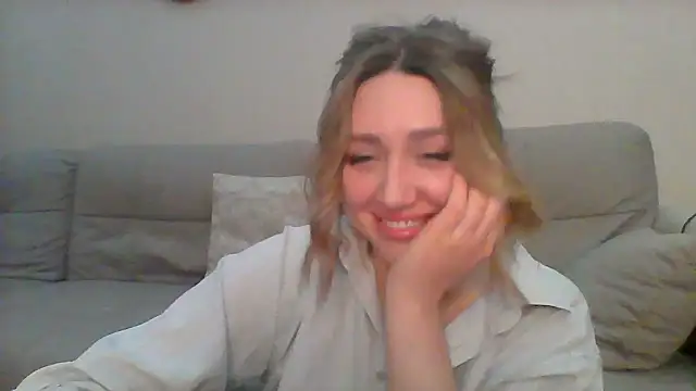 VickyLove047 online show from 3, 2, 2025