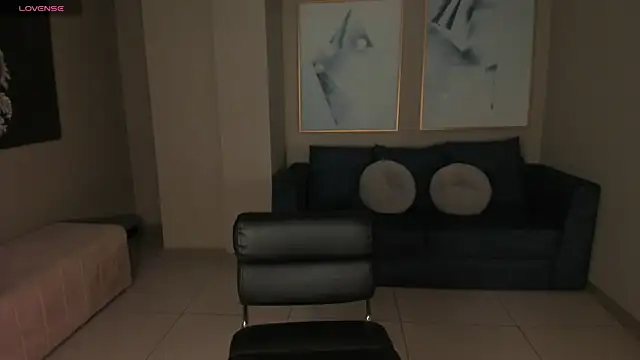 Snapshot of FernandaX1 chatting on 23, 10, 2025 FernandaX1 online show from 23, 10, 2025