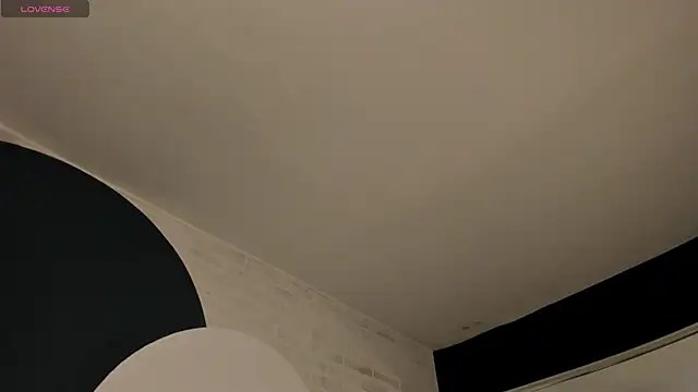 Snapshot of FernandaX1 chatting on 13, 11, 2025 FernandaX1 online show from 13, 11, 2025