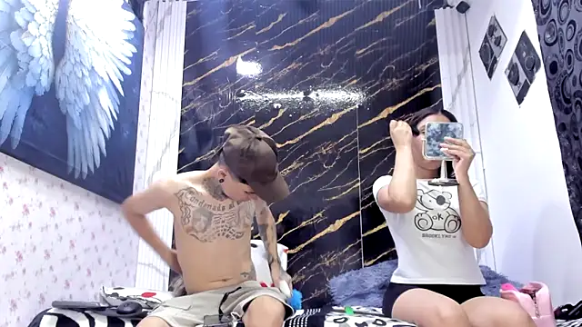 exotic hot couple online show from 28, 5, 2026