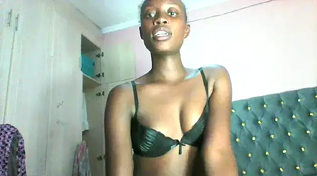 Snapshot of wyzzerslim chatting on 18, 12, 2024 wyzzerslim online show from 18, 12, 2024