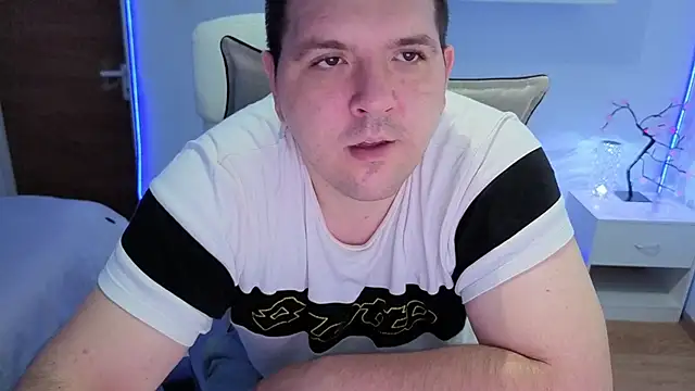Snapshot of JasonJacks chatting on 5, 7, 2026 JasonJacks online show from 5, 7, 2026
