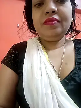 Snapshot of sunita-doll chatting on 3, 10, 2025 sunita-doll online show from 3, 10, 2025
