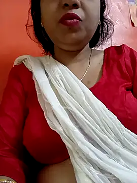 Snapshot of sunita-doll chatting on 6, 10, 2025 sunita-doll online show from 6, 10, 2025