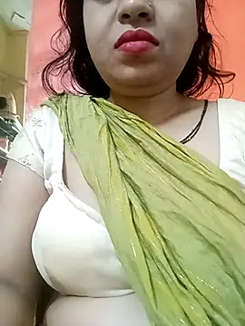 Snapshot of sunita-doll chatting on 15, 10, 2025 sunita-doll online show from 15, 10, 2025