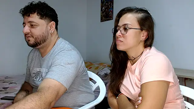 Paloma Desire online show from 4, 3, 2025