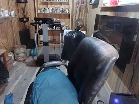 Snapshot of BrookeRides chatting on 19, 1, 2025 BrookeRides online show from 19, 1, 2025