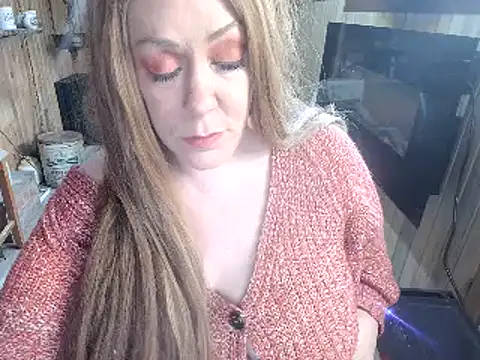 Snapshot of BrookeRides chatting on 11, 3, 2025 BrookeRides online show from 11, 3, 2025