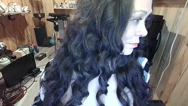 Snapshot of BrookeRides chatting on 9, 9, 2025 BrookeRides online show from 9, 9, 2025