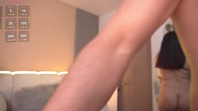 johanafox  online show from 5, 4, 2026