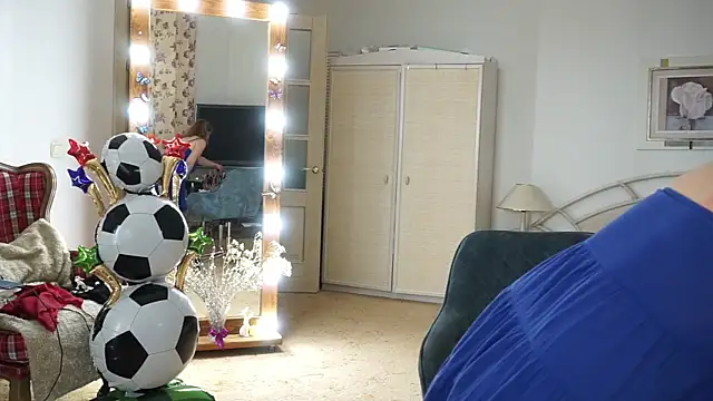 Snapshot of moonlight4u chatting on 14, 7, 2026 moonlight4u online show from 14, 7, 2026