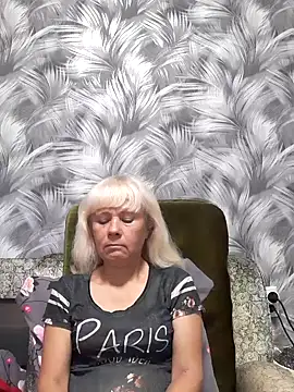 sakura blonde online show from 29, 10, 2025