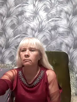 sakura blonde online show from 9, 11, 2025