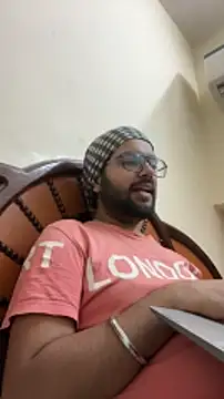 Snapshot of Arsh_Loves_Luv chatting on 27, 12, 2024 Arsh Loves Luv online show from 27, 12, 2024