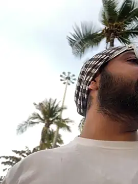 Snapshot of Arsh_Loves_Luv chatting on 15, 1, 2025 Arsh Loves Luv online show from 15, 1, 2025