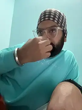 Snapshot of Arsh_Loves_Luv chatting on 21, 12, 2025 Arsh Loves Luv online show from 21, 12, 2025