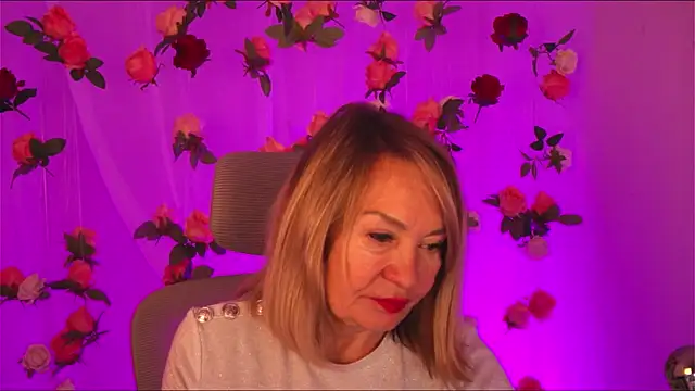 RosalindaFortuna online show from 20, 12, 2024