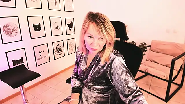 RosalindaFortuna online show from 24, 12, 2024