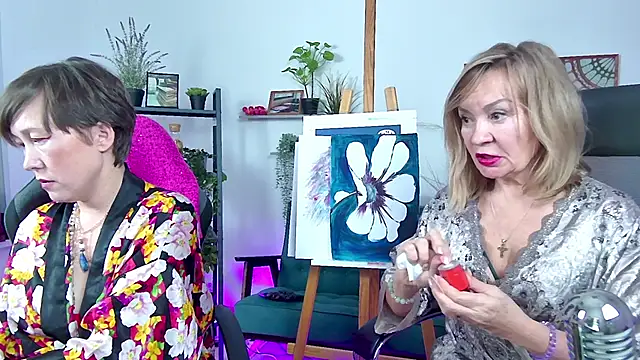 RosalindaFortuna online show from 24, 1, 2025