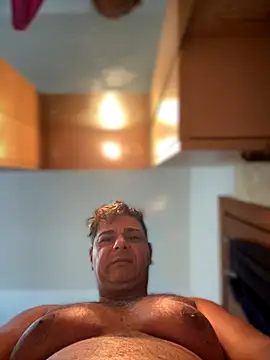 Snapshot of SecretlyDD chatting on 30, 10, 2025 SecretlyDD online show from 30, 10, 2025