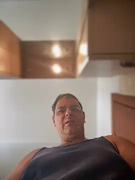 Snapshot of SecretlyDD chatting on 29, 11, 2025 SecretlyDD online show from 29, 11, 2025