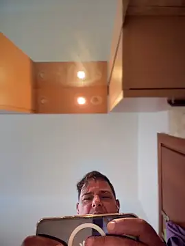 Snapshot of SecretlyDD chatting on 26, 3, 2026 SecretlyDD online show from 26, 3, 2026