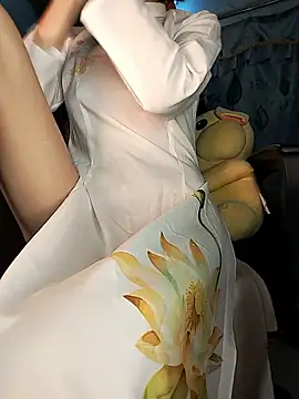 Lucy limon online show from 7, 1, 2026