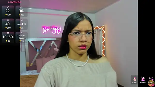 Snapshot of Emilly_tay chatting on 28, 1, 2025 Emilly tay online show from 28, 1, 2025