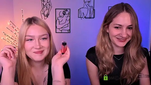 playful sophie online show from 5, 7, 2026