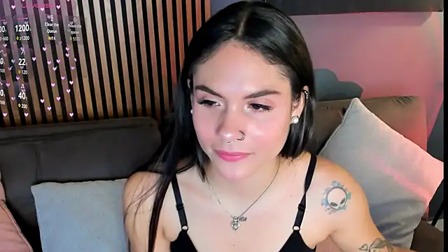 Gaby Ferrer online show from 7, 10, 2025