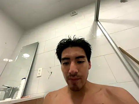 GIOOOO568 online show from 23, 10, 2025