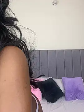 Zizi-campbel online show from 23, 1, 2025