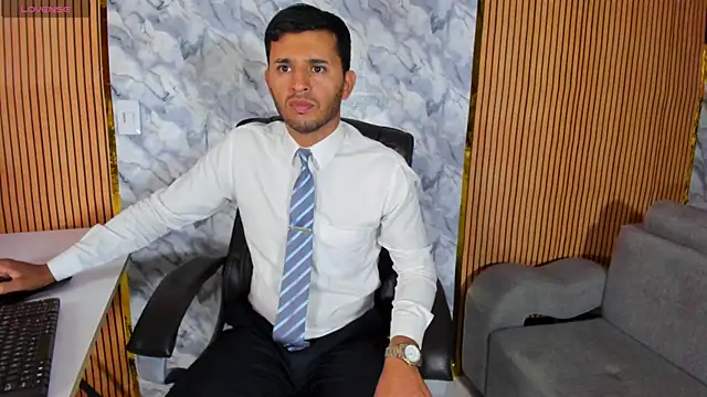 Hideintheoffice online show from 17, 9, 2025