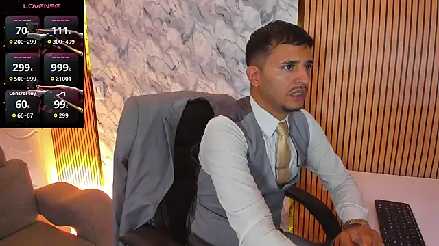 Hideintheoffice online show from 24, 10, 2025