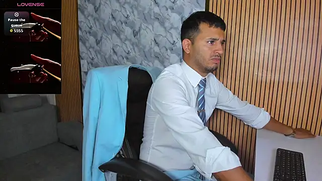 Hideintheoffice online show from 21, 11, 2025