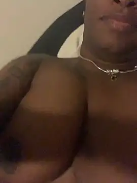 Snapshot of honeywetpussi chatting on 24, 12, 2024 honeywetpussi online show from 24, 12, 2024