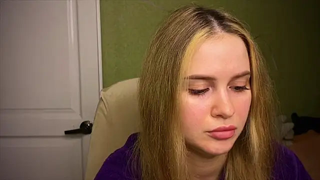 IlonaMurf online show from 11, 4, 2026