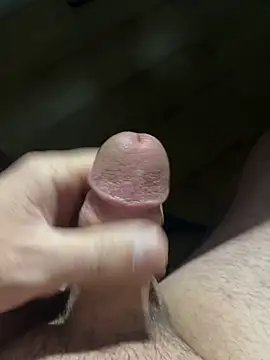 Snapshot of mikiss789 chatting on 21, 12, 2025 mikiss789 online show from 21, 12, 2025