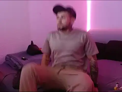 miia-liiam online show from 8, 1, 2025